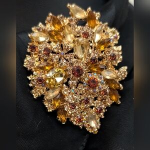 #119. Gold-Tone Amber Crystal Floral Brooch - Women Jewelry